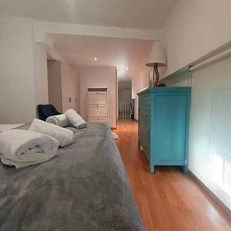 Duplex En El Centro De セビリア